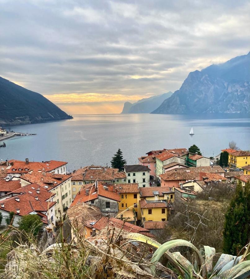 Outdooredo Garda Torbole Torbole Sul Garda Eksteriør billede