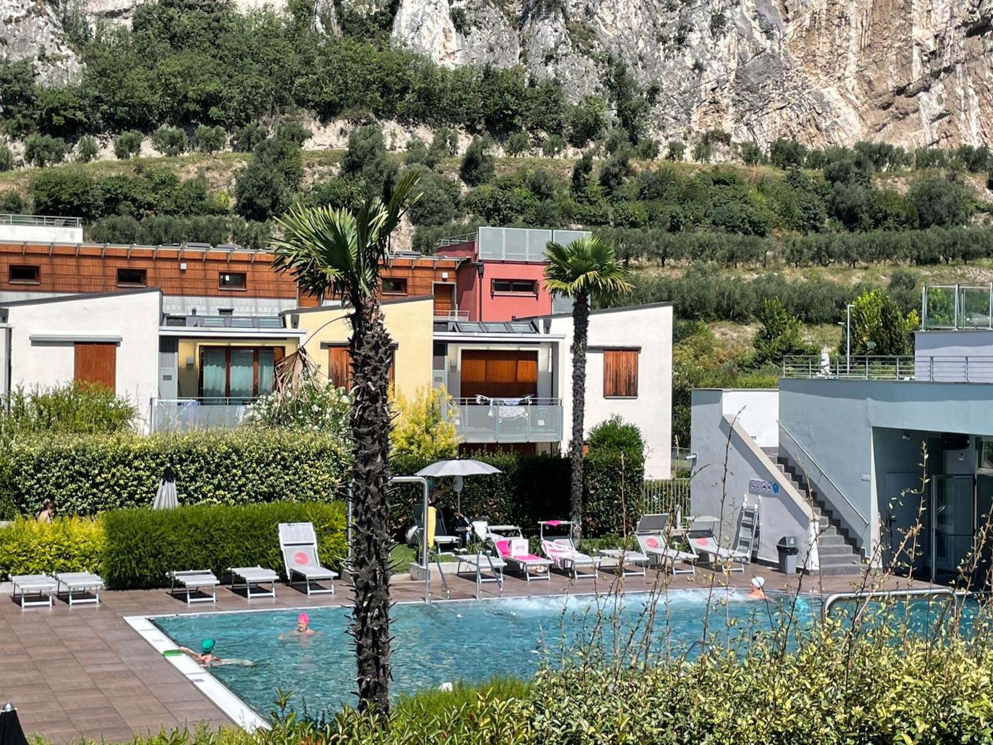 Outdooredo Garda Torbole Torbole Sul Garda Eksteriør billede